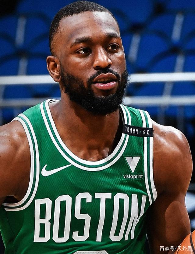 关于佩斯卡拉战平维罗纳，双方难分高下的信息