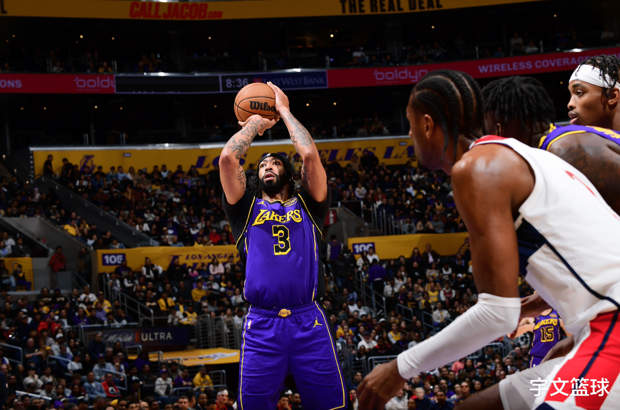 包含加拿大男篮血洗湖人，瓦兰丘纳斯三分雨点燃全场的词条