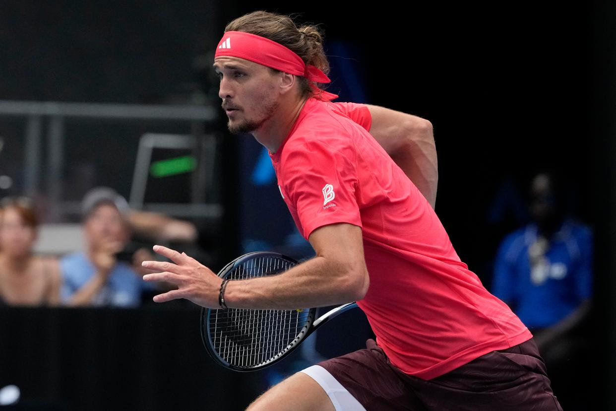 包含英国网球队血洗澳大利亚网球队,兹维列夫制霸全场的词条 包含英国网球队血洗澳大利亚网球队,兹维列夫制霸全场的词条