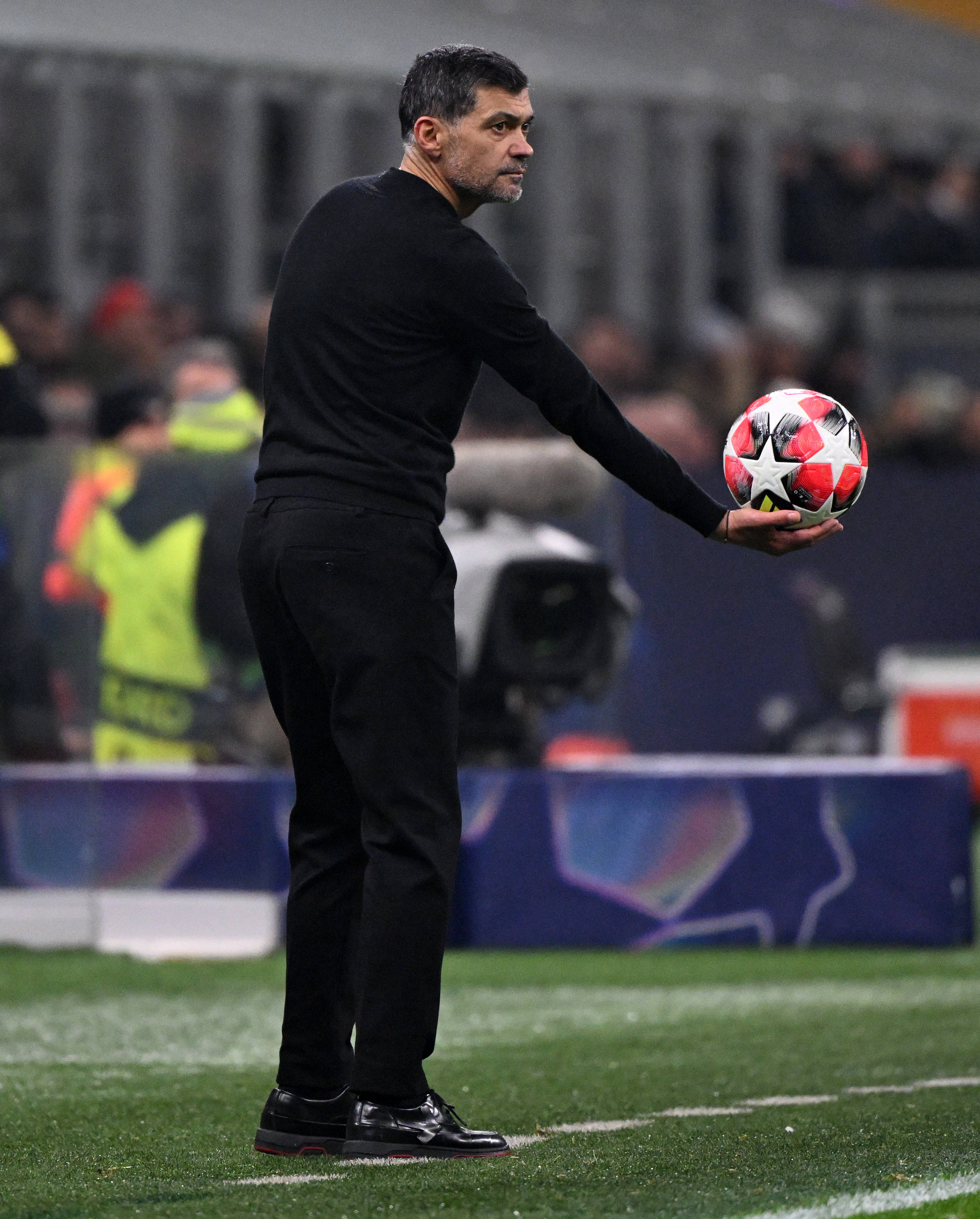 赫罗纳球员发挥稳定,帮助球队获胜 赫罗纳球员发挥稳定,帮助球队获胜