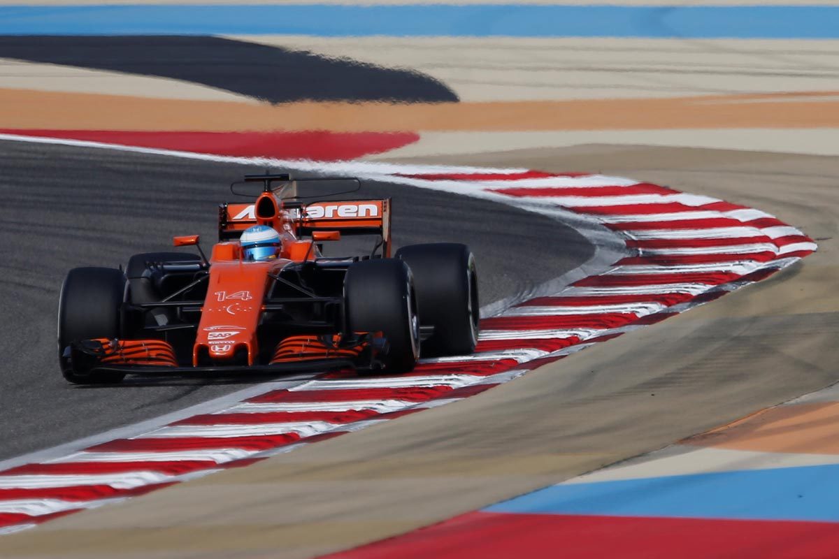 迈凯伦碾压红牛二队，阿隆索统治全场的简单介绍